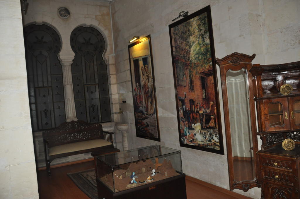 Cevahir Konuk Evi Hotel Şanlıurfa Ngoại thất bức ảnh